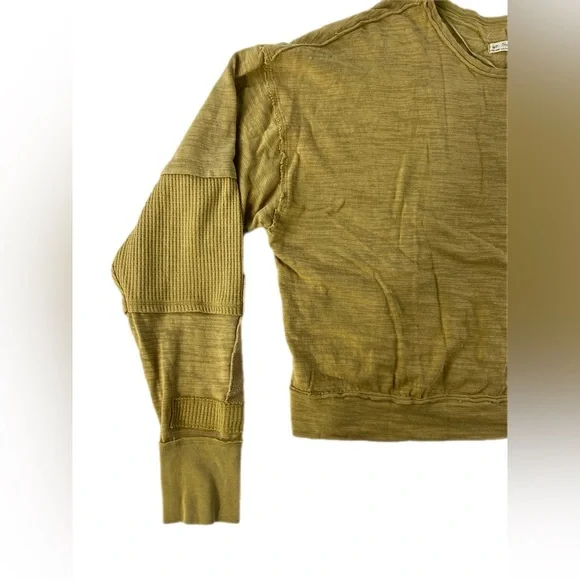 We The Free 5 Star Tee - Picture 11 of 15